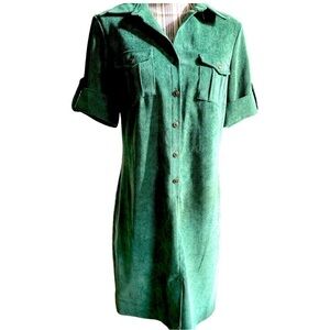 Sharagano dress, size 8,fine wale corduroy, no fabric label, excellent condition